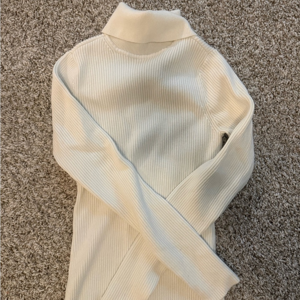 Abercrombie CREAM Turtleneck Sweater